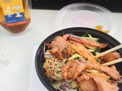 嗨嫩里脊擀面皮-嗨皮儿·现蒸面皮(抄纸巷店)