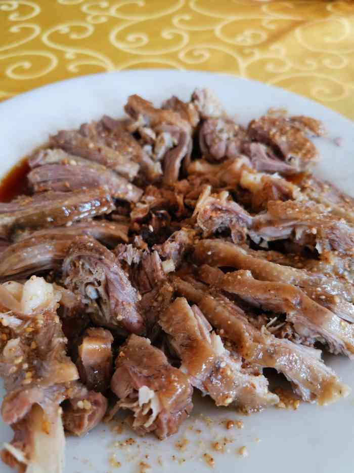 老牌白沙鹅乸饭店-"味道不好吃,服务一般,不会再吃的饭店.