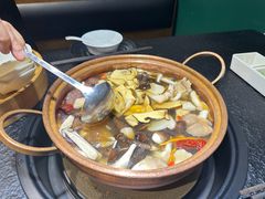 -一善菌·云南菌汤·云南菜(银泰城店)