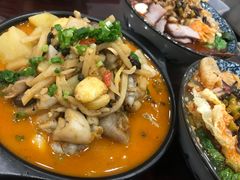 酸笋牛蛙-东门七爷螺蛳粉(浦东店)