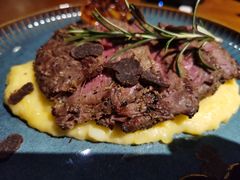 -JINNS锦时 steak&pizza(浸信会礼拜堂旧址店)