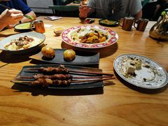 红柳烤肉-塔哈尔·新疆盛宴(城西银泰店)