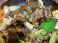 -天宝食坊·啫啫煲大排档(西华路店)