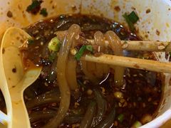 -八一路好吃街(雨田商务大厦店)