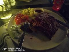 猪肋排-WOLFGANG PUCK KITCHEN & BAR(迪士尼小镇店)