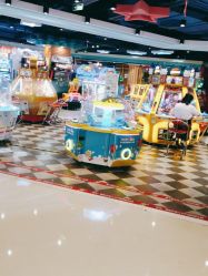 -LuckyStar幸运星家庭娱乐中心(东莞国贸店)