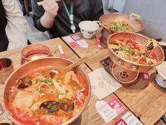 -成都你六姐·牛肉冒菜(上海环宇荟店)