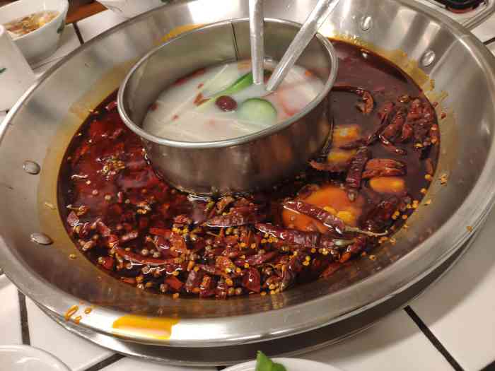 斌弟卤味火锅(九龙仓创始店)-"长沙美食攻略 97外地的盆友们不来
