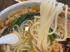 -丽丽三鲜螺蛳粉(田林路店)