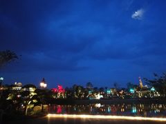 -七彩云南欢乐世界