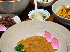 -李犟大爆鳝面·手工蟹黄包(湖滨西湖店)