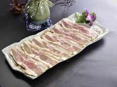 秘制牛五花-臻牛烤肉