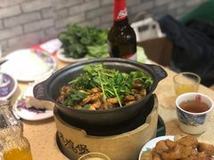 -芳村榕树头叹佬鸡煲(体育西店)