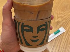 -星巴克(上海虹桥新天地二店)