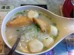 鱼蛋河粉-翠华餐厅