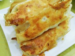 肉三鲜锅贴-春水锅贴·传统鲁菜(大明湖店)