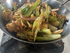 -小丫头餐厅·江浙菜·烧烤(灵隐店)