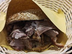 烧饼夹肘子-刘记羊汤·烧饼夹肘子