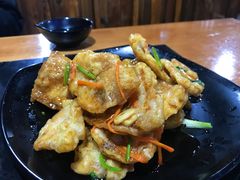 -果松木炭酸菜铜火锅·外婆参鸡汤