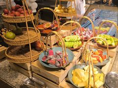 -怡咖啡海鲜自助餐厅(浦东香格里拉店)