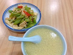 -宏状元现熬粥·京味菜(黄寺大街店)