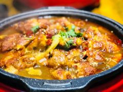 -吉吉向上炭烤鸡肉煲(大学城店)