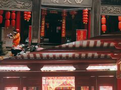 -海口骑楼小吃街