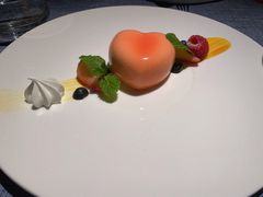 -弦月窗LUNETTE BY AMANDA(复兴路店)