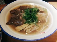 越南火车头汤河粉-阮氏娘·越南料理(双子塔店)
