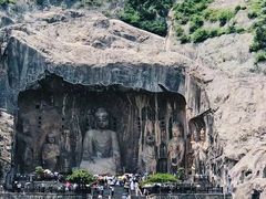 -龙门石窟