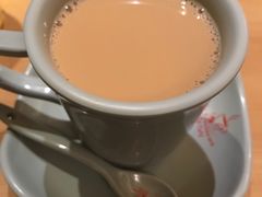 -Lia Cafe Bar Restaurant松山咖啡屋