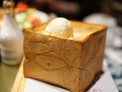 面包诱惑-绿茶餐厅(王府井永宁门店)