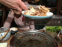 -明洞阿姨·韩式酱蟹烤肉·创意料理(三元桥店)