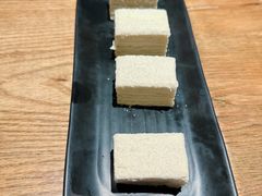 娜帕里勇-耶里夏丽新疆餐厅(百联中环购物广场店)