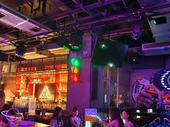 -UP嘻哈酒吧(粉巢店)