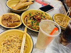 -东排食堂长沙小吃大排档(五一广场店)