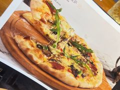 -米德维奇俄式西餐厅(西六道街店)