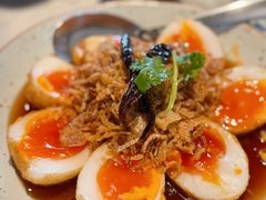 -Kub Kao Kub Pla (Terminal21)