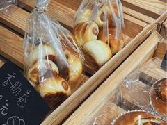 -yeast面包店