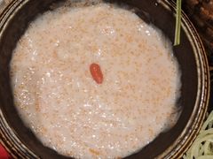 -老牌坊云南鱼豆花火锅(哈西万达店)