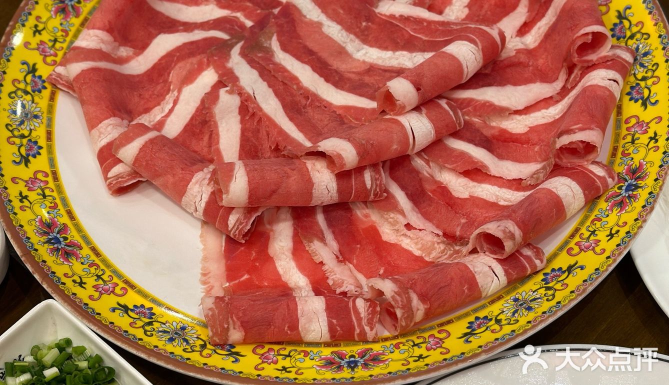 夏天夜宵哪能不吃铜锅涮肉？？？