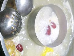 -丽江龙继斑鱼庄(罗宾森购物广场店)