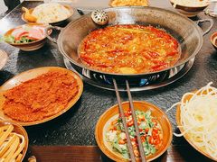 -渝井巷重庆老火锅(沈阳吉祥店)