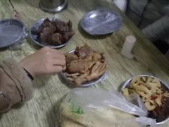 -梁老三麻辣鸡头(汝河小区店)