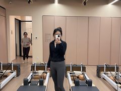 -乐刻瑜伽·普拉提·小瑜荚YogaPod(滨江银泰店)