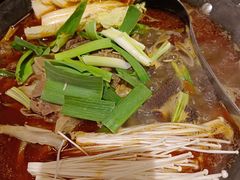 -霄汉牛三鲜湖北砂锅菜(万松园2店)