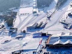 -长春莲花山滑雪场