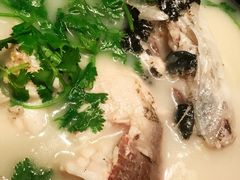 天目湖鱼头汤-长兴楼饭店