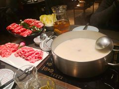 -捞王锅物料理(上海世茂广场店)