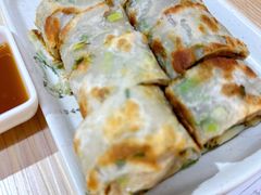 葱饼卷牛肉-台北楚楚园馅饼粥(虹桥南丰城店)
